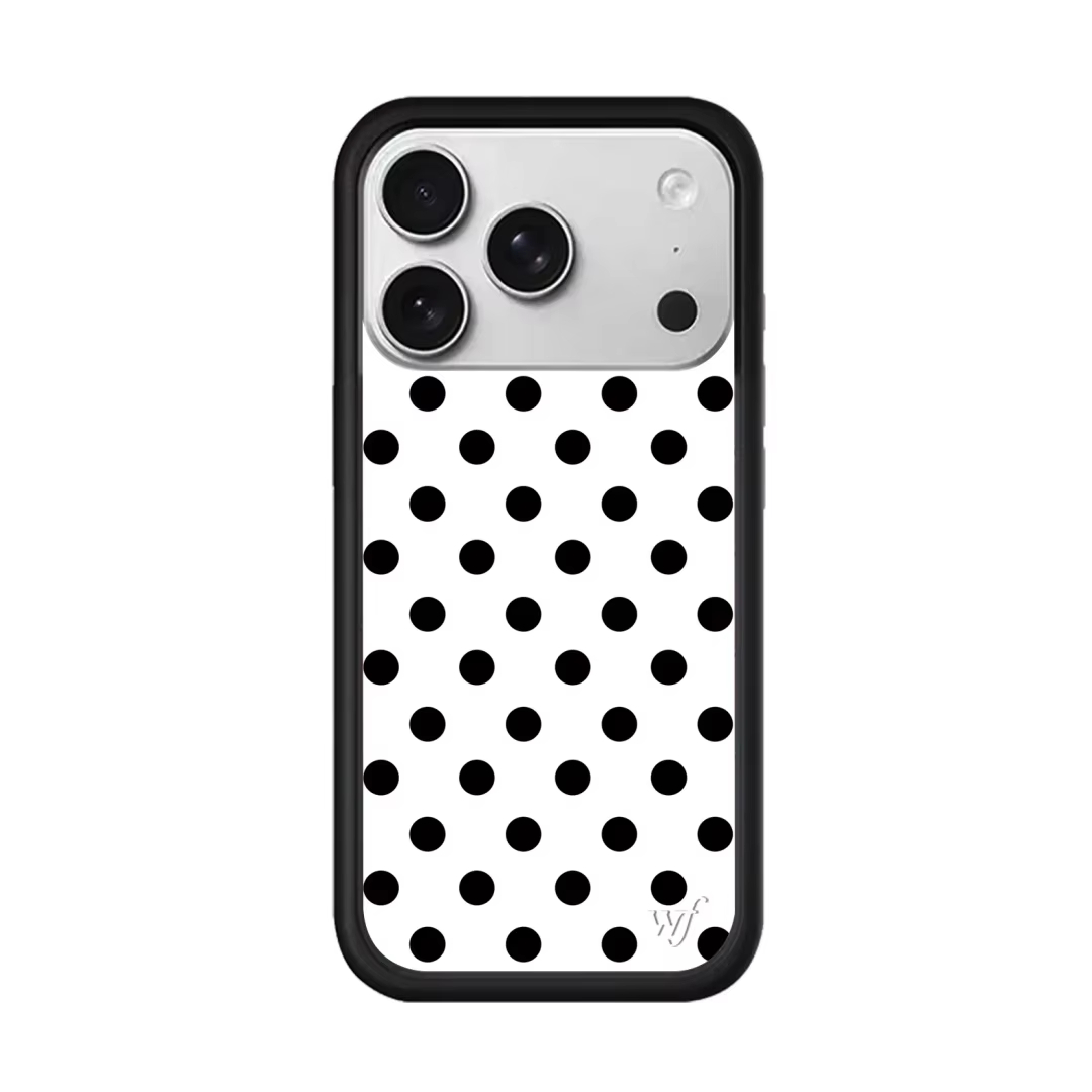 Wildflower Fashion Polka Dots  - Phone Cases Wildflower recensie en prijs
