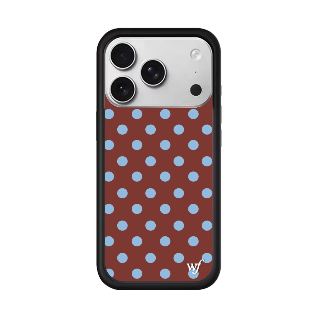 Wildflower Fashion Polka Dots  - Phone Cases Wildflower recensie en prijs